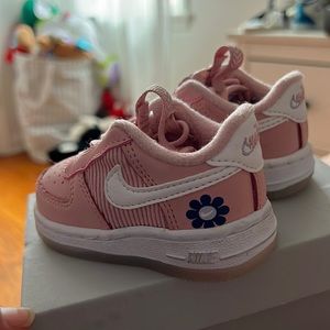 Nike Air Force 1 Toggle